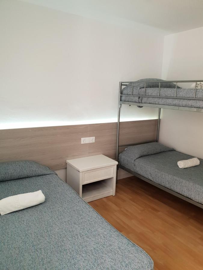 Hostal Montsant Salou Esterno foto