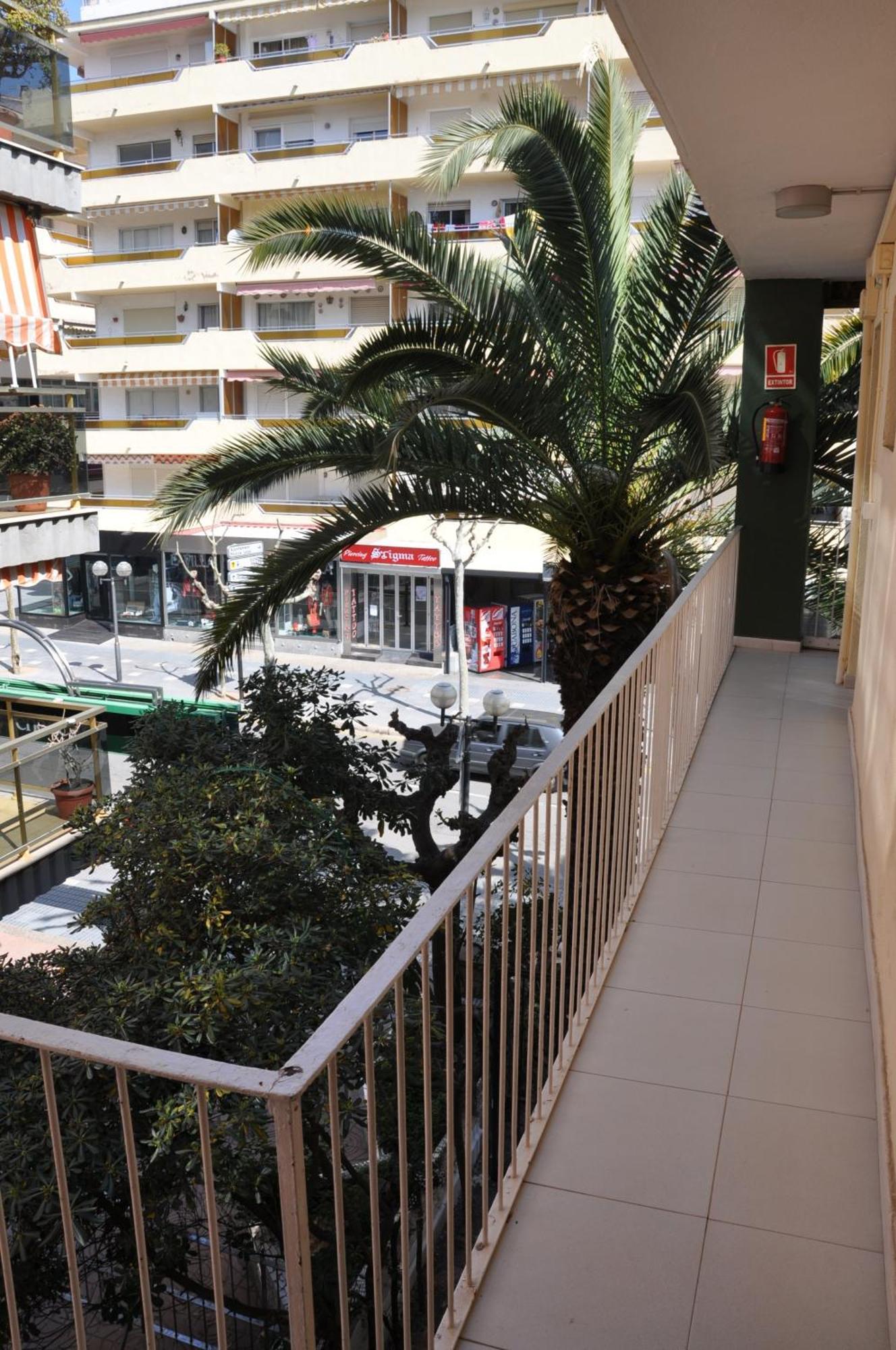 Hostal Montsant Salou Esterno foto