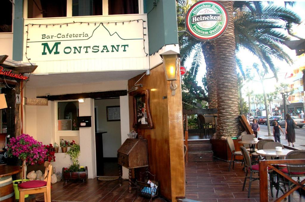 Hostal Montsant Salou Esterno foto