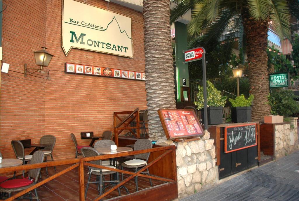 Hostal Montsant Salou Esterno foto
