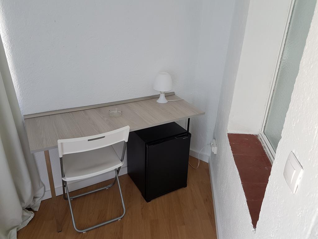 Hostal Montsant Salou Esterno foto