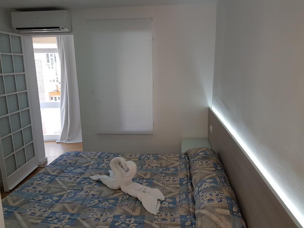 Hostal Montsant Salou Esterno foto