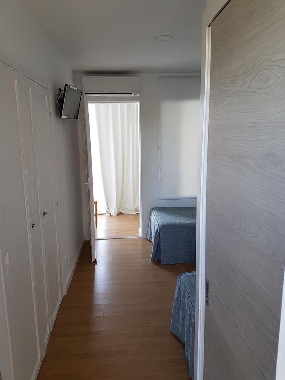 Hostal Montsant Salou Esterno foto