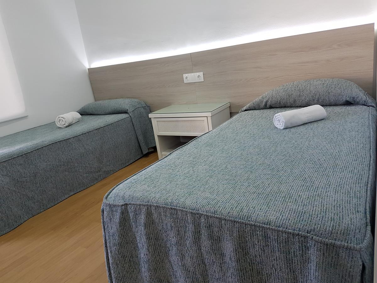 Hostal Montsant Salou Esterno foto