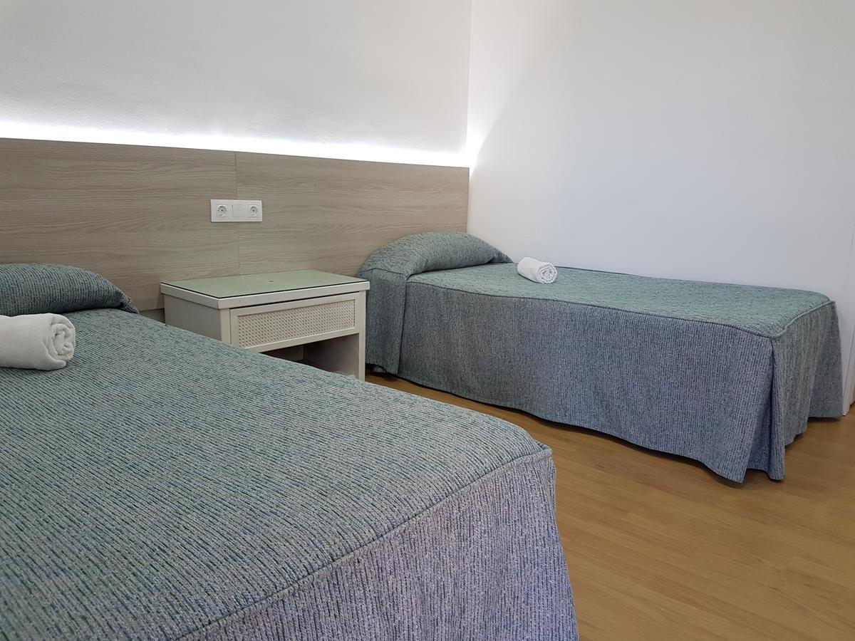 Hostal Montsant Salou Esterno foto