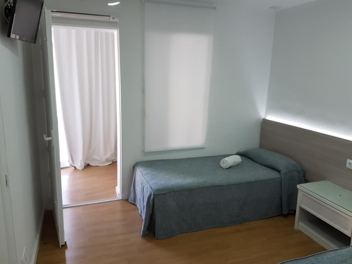 Hostal Montsant Salou Esterno foto
